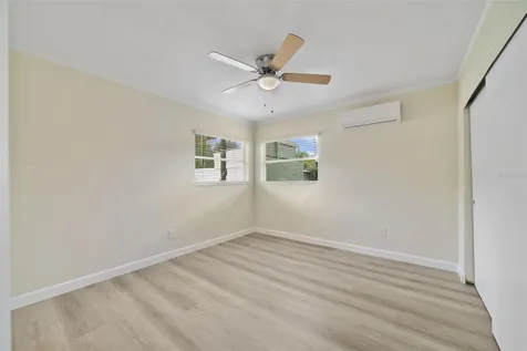 2122 Colton Drive Orlando FL 32822