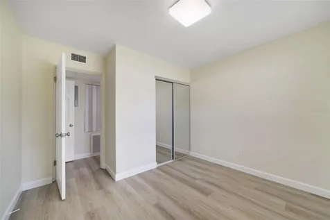2122 Colton Drive Orlando FL 32822