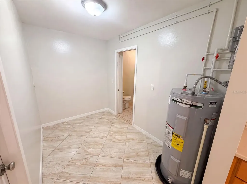 8283 86th Avenue Seminole FL 33777