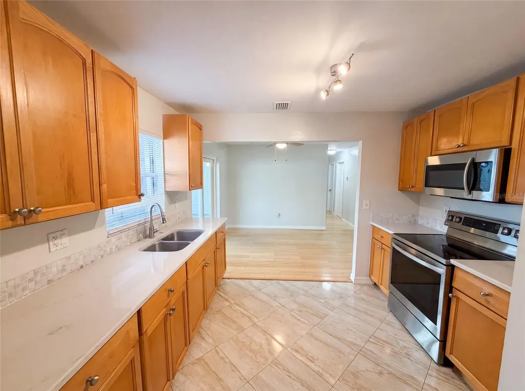 8283 86th Avenue Seminole FL 33777