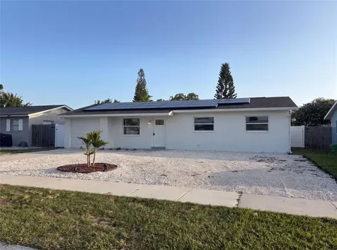 8283 86th Avenue Seminole FL 33777