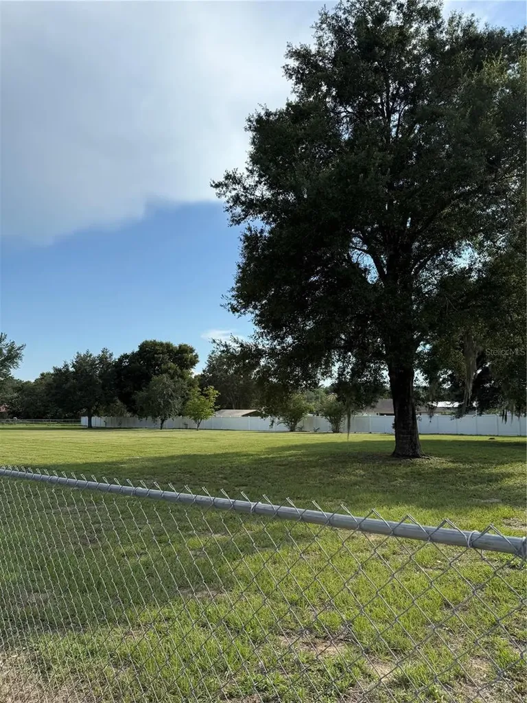 38714 Centennial Road Dade City FL 33525