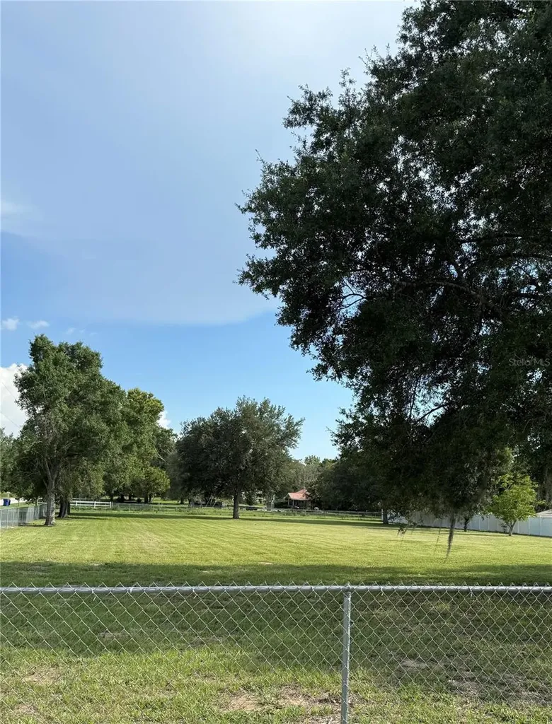 38714 Centennial Road Dade City FL 33525