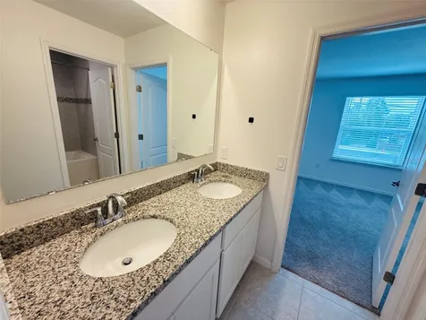 12547 NW 7th Place Newberry FL 32669