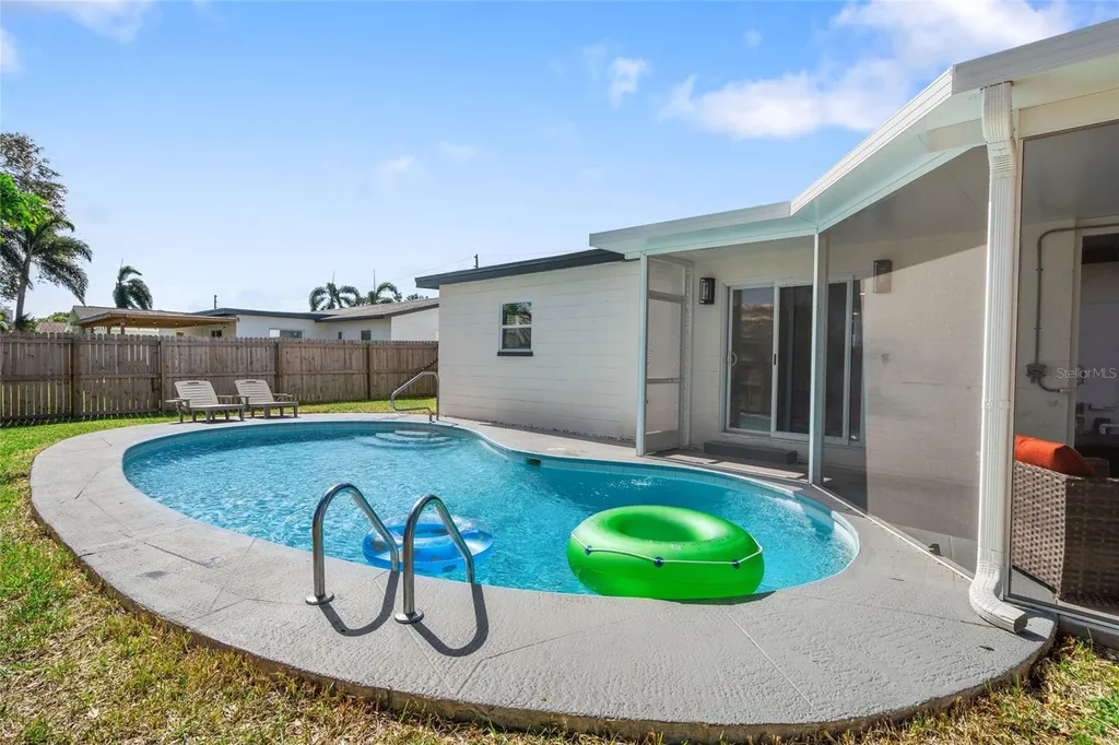 13113 Ridge Road Largo FL 33778