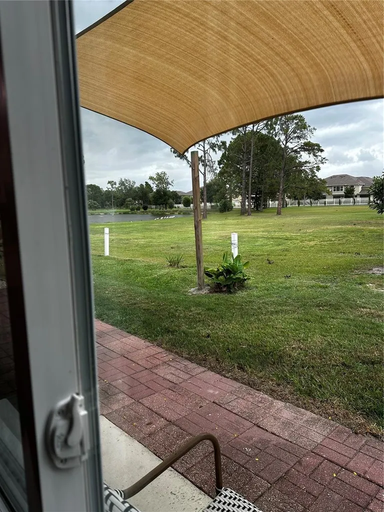 8235 Burgundy Drive N Pinellas Park FL 33781