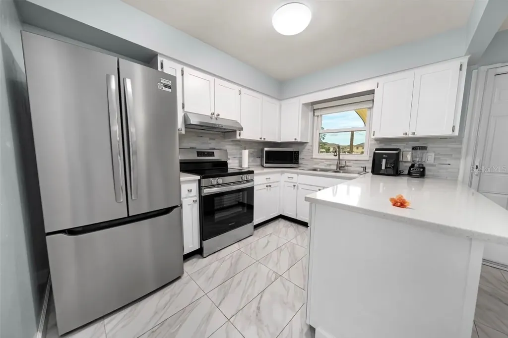 8235 Burgundy Drive N Pinellas Park FL 33781