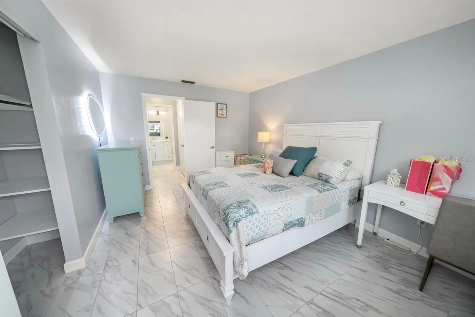 8235 Burgundy Drive N Pinellas Park FL 33781