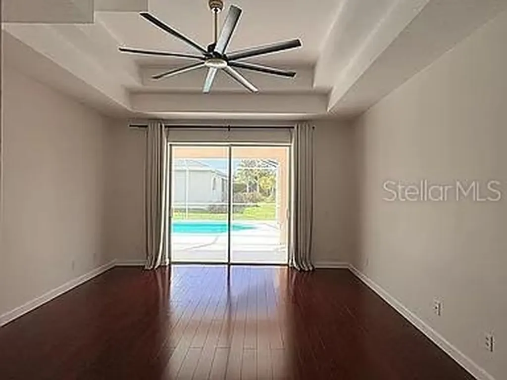7462 Featherstone Boulevard Sarasota FL 34238