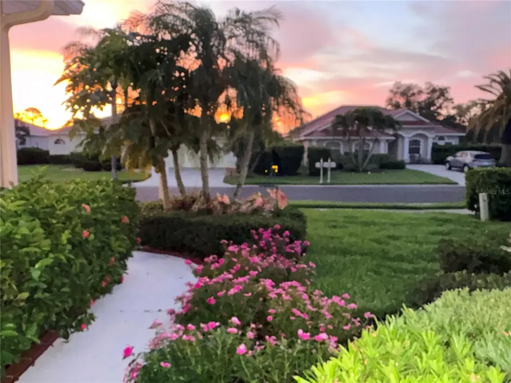 7462 Featherstone Boulevard Sarasota FL 34238