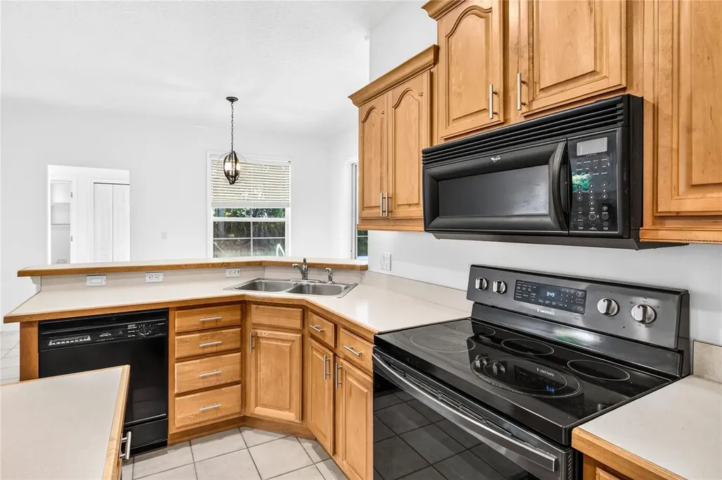 19337 Spring Oak Drive Eustis FL 32736