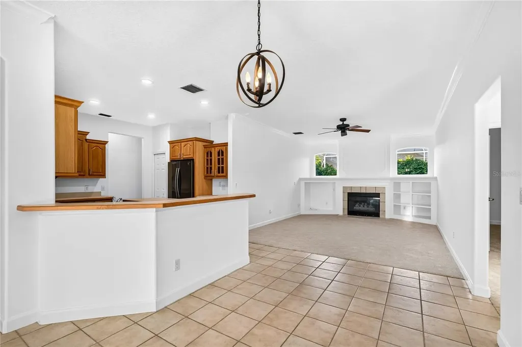 19337 Spring Oak Drive Eustis FL 32736