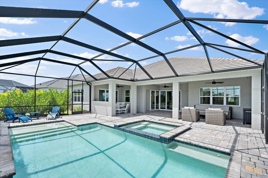11169 Hogan Circle Englewood FL 34223