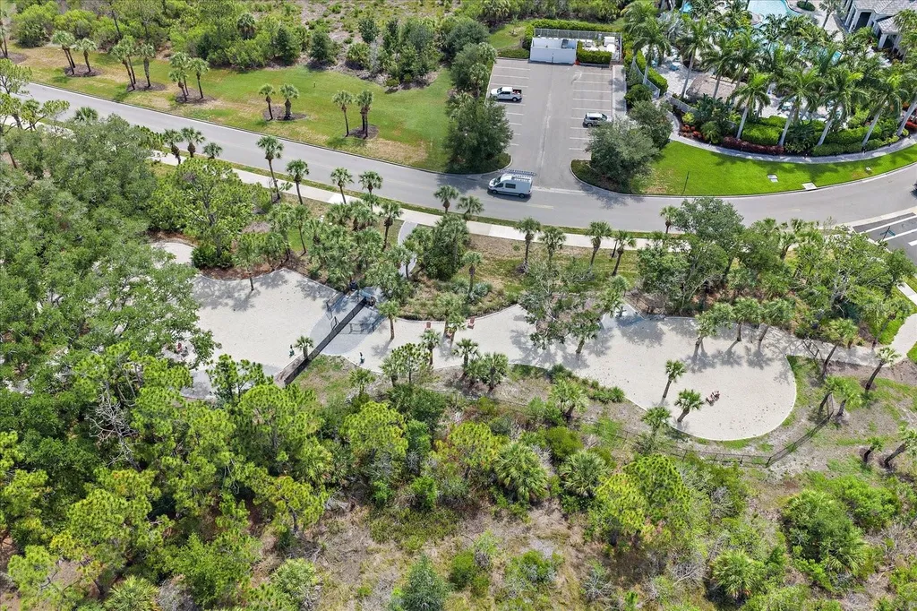 11169 Hogan Circle Englewood FL 34223
