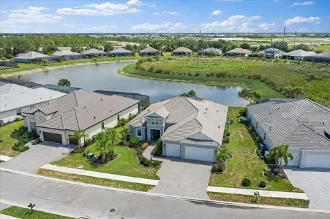 11169 Hogan Circle Englewood FL 34223