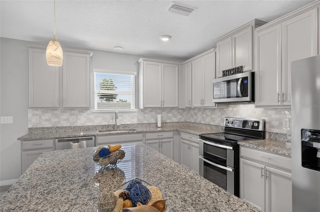 11906 Bahia Valley Drive Riverview FL 33579