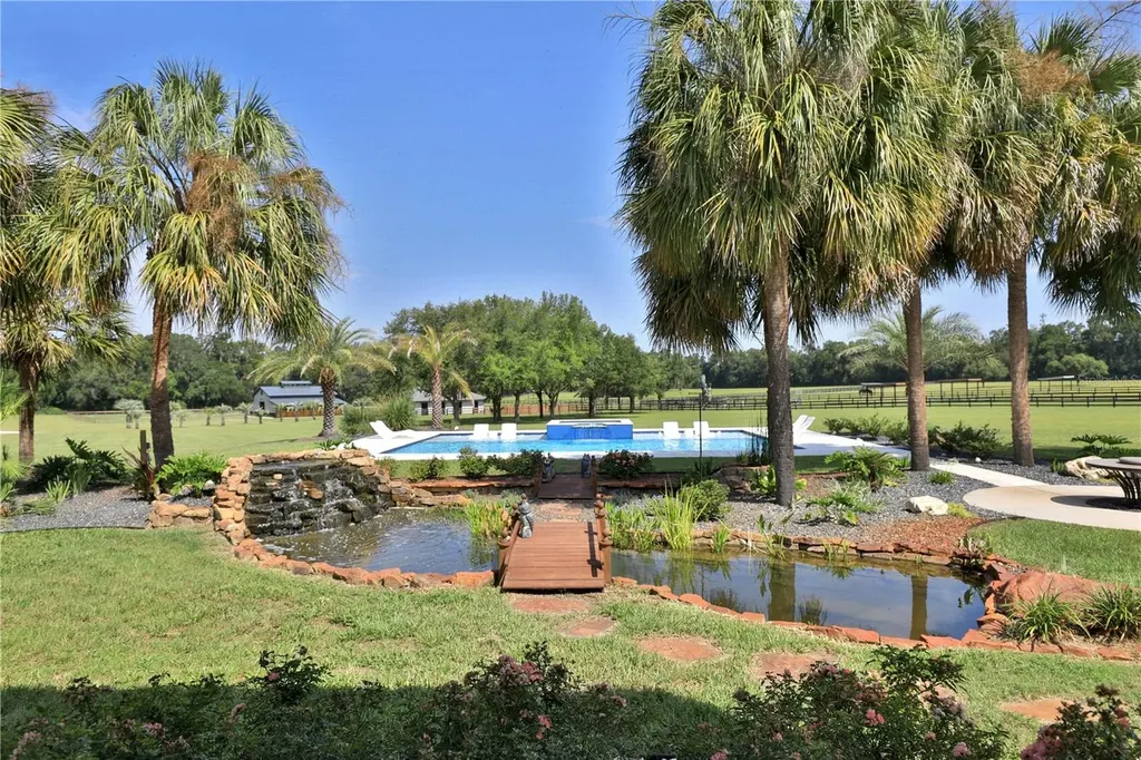 14281 N Us Highway 441 Citra FL 32113