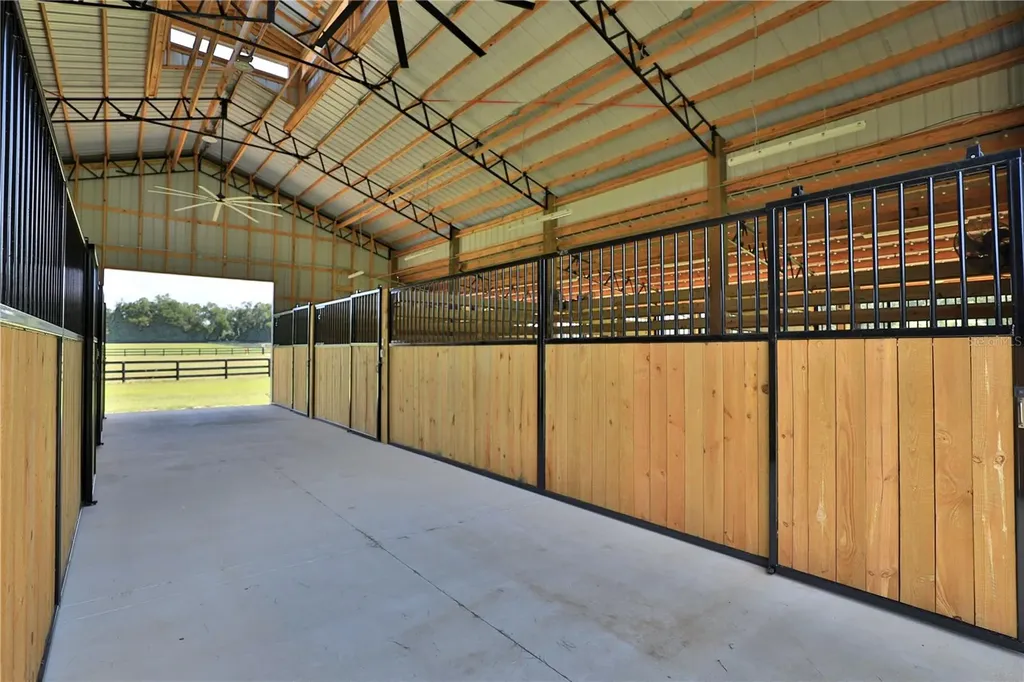 14281 N Us Highway 441 Citra FL 32113