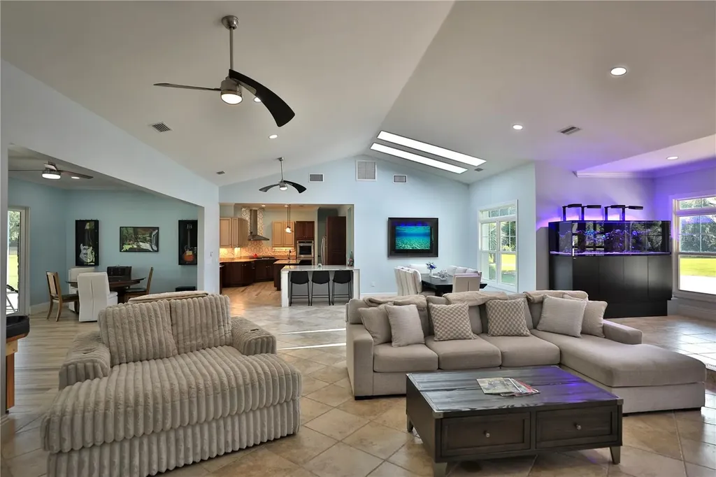 14281 N Us Highway 441 Citra FL 32113