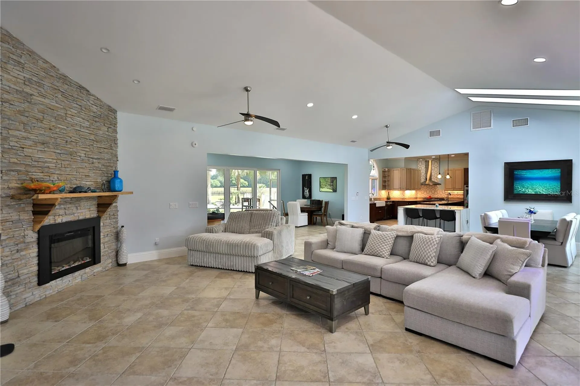 14281 N Us Highway 441 Citra FL 32113