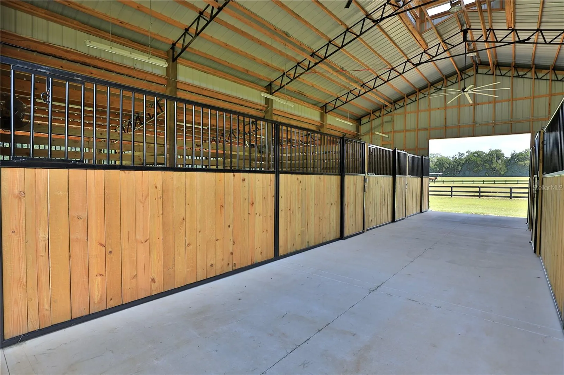14281 N Us Highway 441 Citra FL 32113