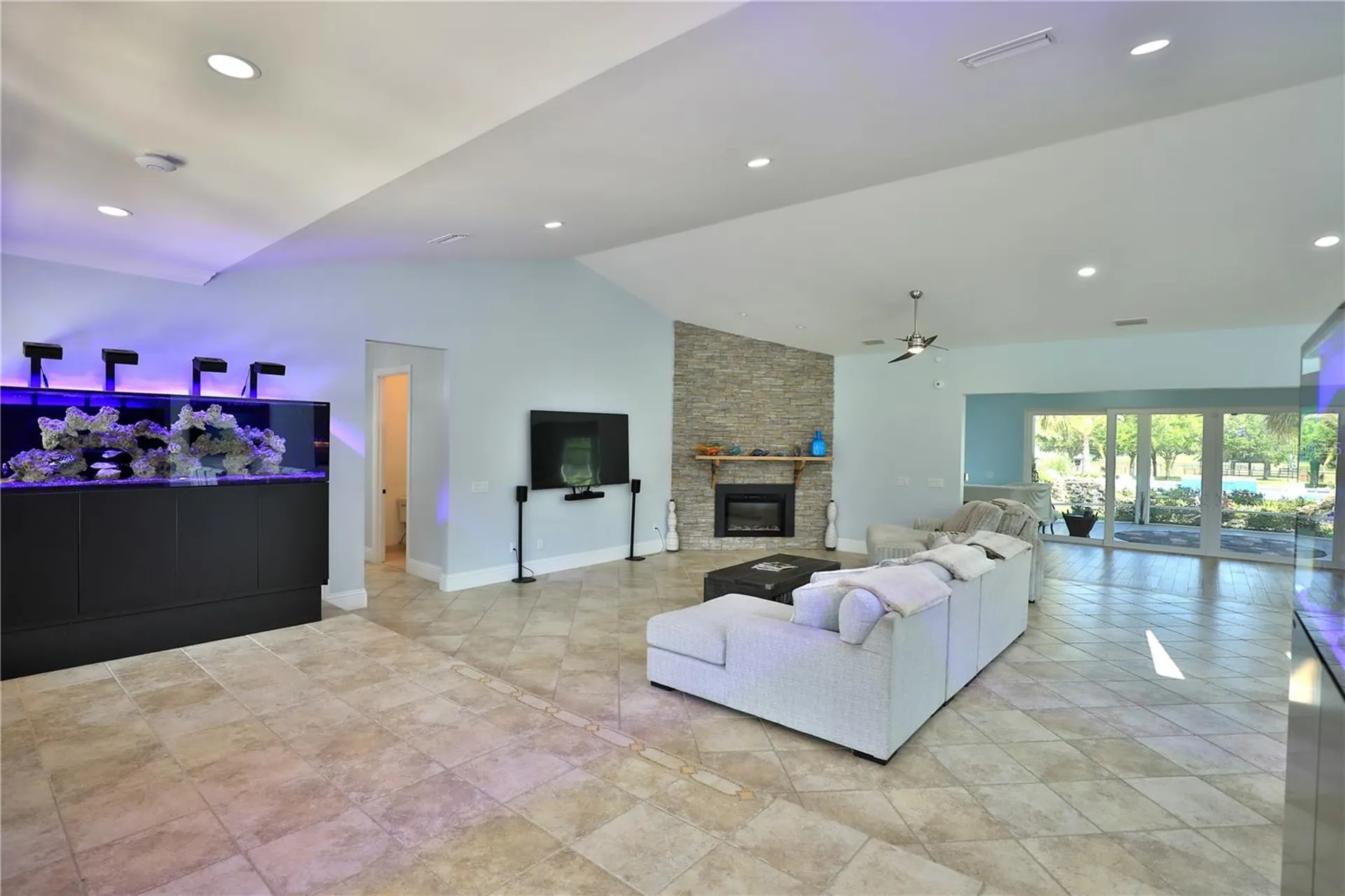 14281 N Us Highway 441 Citra FL 32113