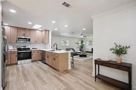 370 Sultana Lane Maitland FL 32751