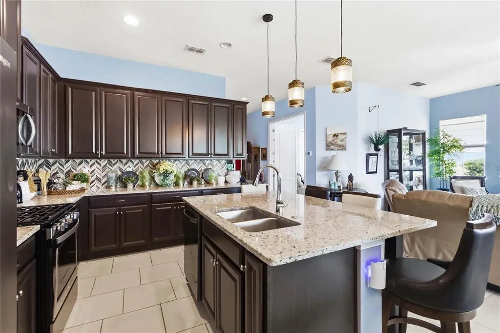5023 Sunfalls Avenue St Cloud FL 34769