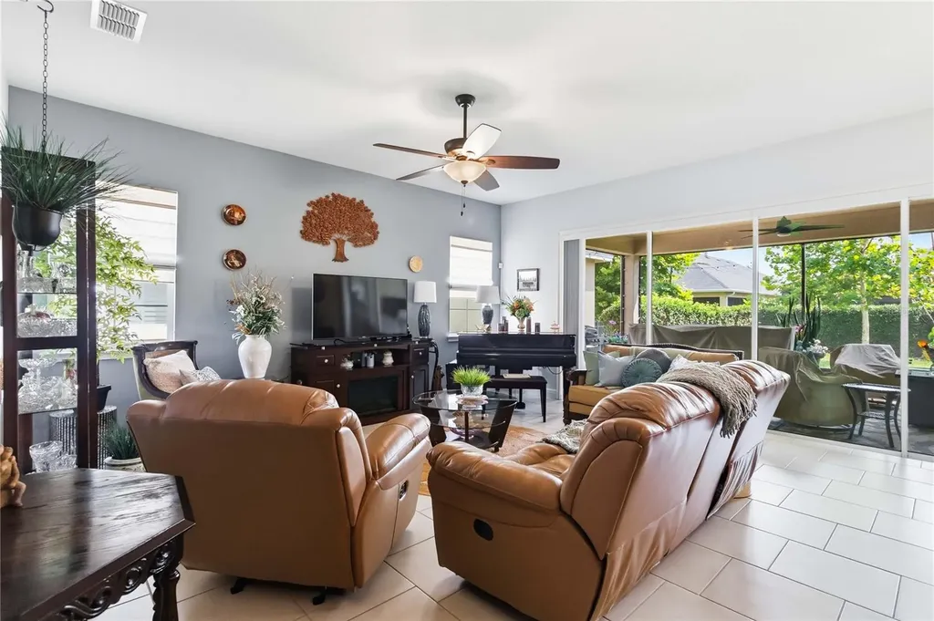 5023 Sunfalls Avenue St Cloud FL 34769