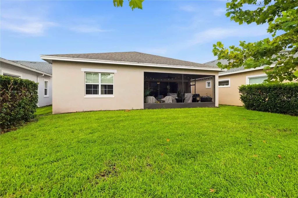 5023 Sunfalls Avenue St Cloud FL 34769