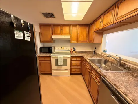 9703 Greenskeeper Drive New Port Richey FL 34655