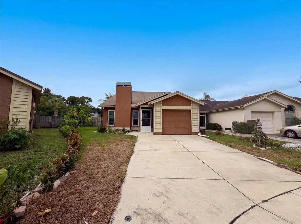 11648 Hidden Hollow Circle Tampa FL 33635