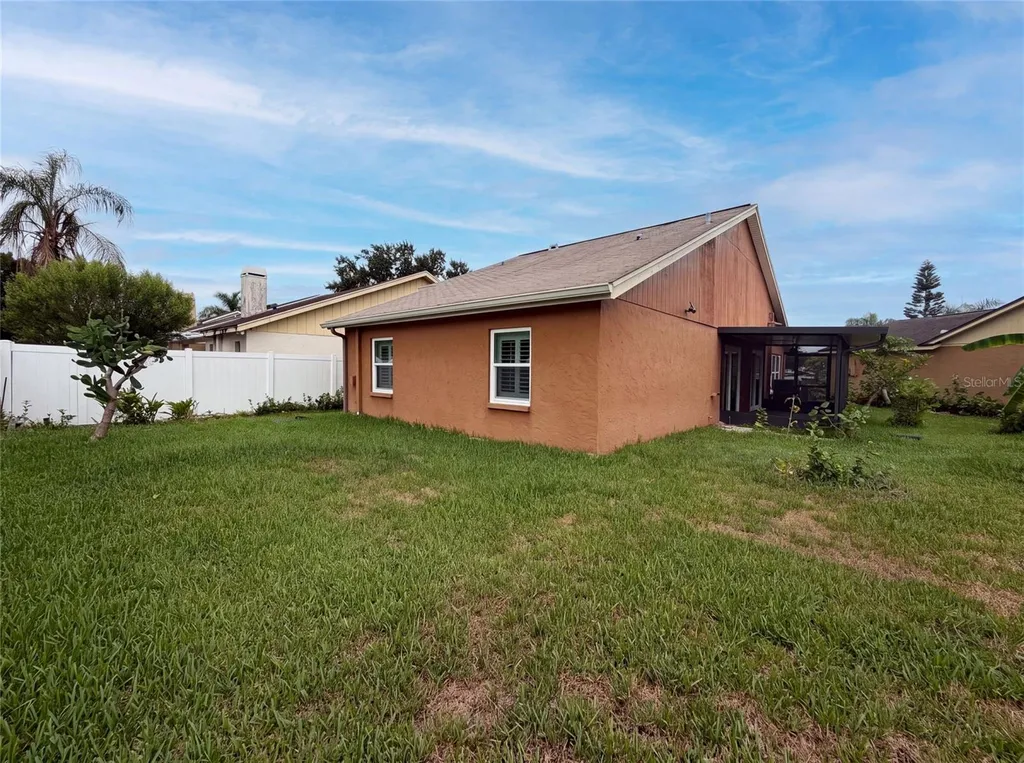 11648 Hidden Hollow Circle Tampa FL 33635