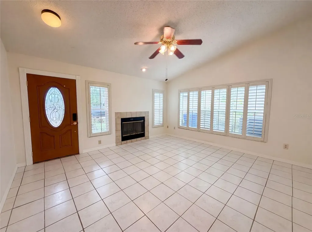 11648 Hidden Hollow Circle Tampa FL 33635