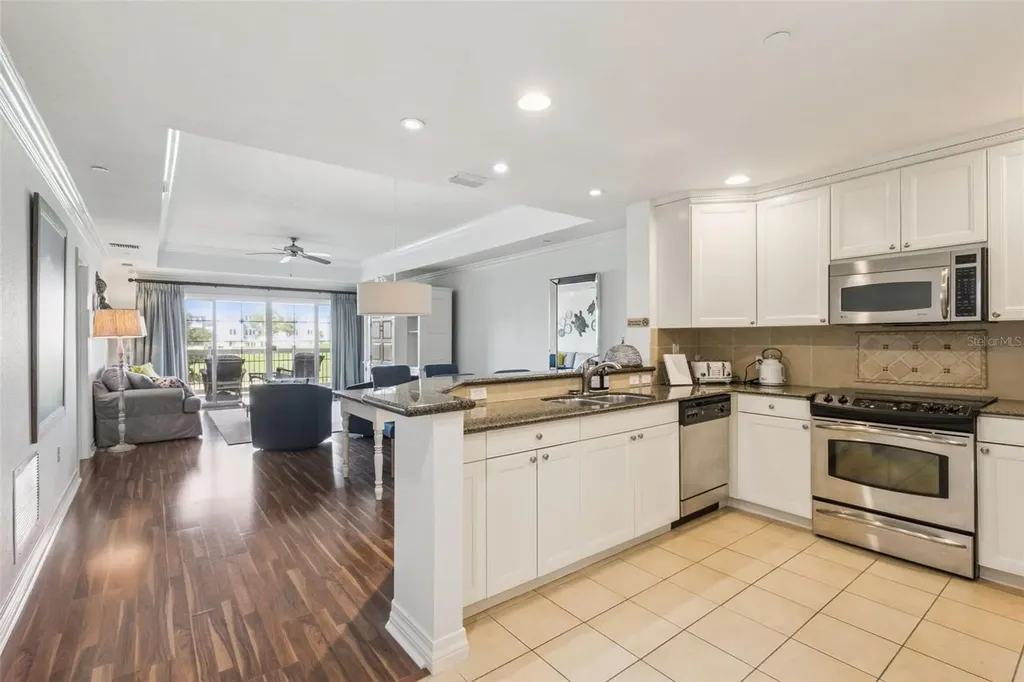 1112 Sunset View Circle Kissimmee FL 34747