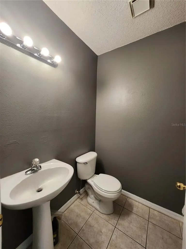 30151 Barnaby Lane Wesley Chapel FL 33543