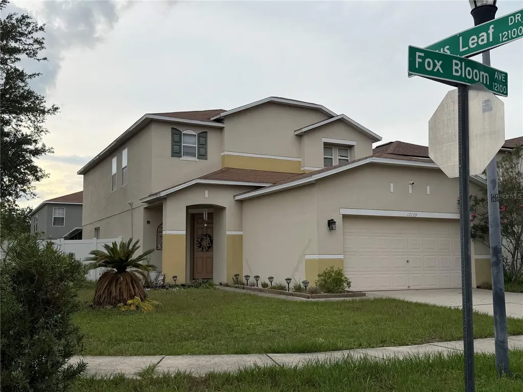 12139 Fox Bloom Avenue Gibsonton FL 33534