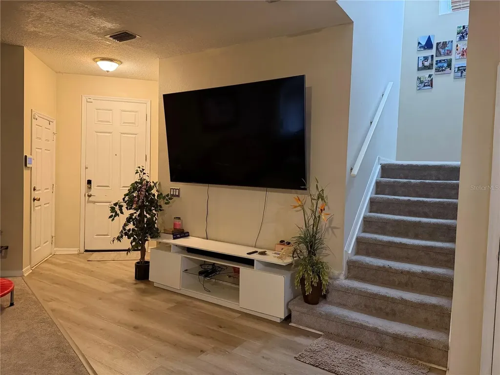12139 Fox Bloom Avenue Gibsonton FL 33534