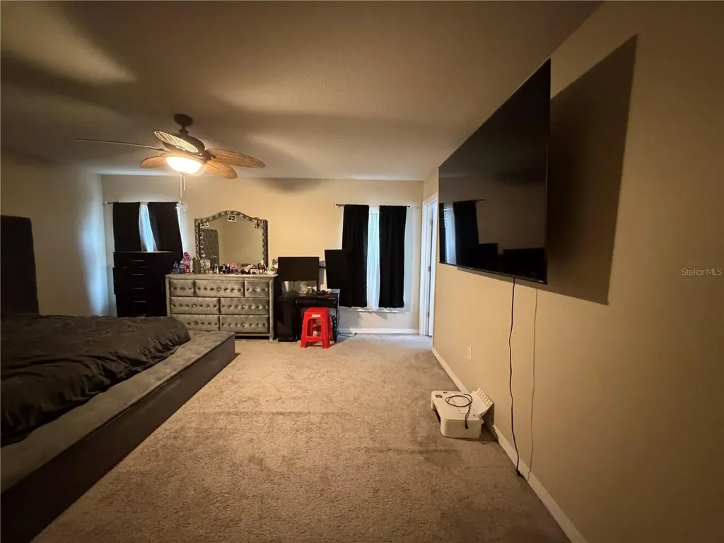 12139 Fox Bloom Avenue Gibsonton FL 33534