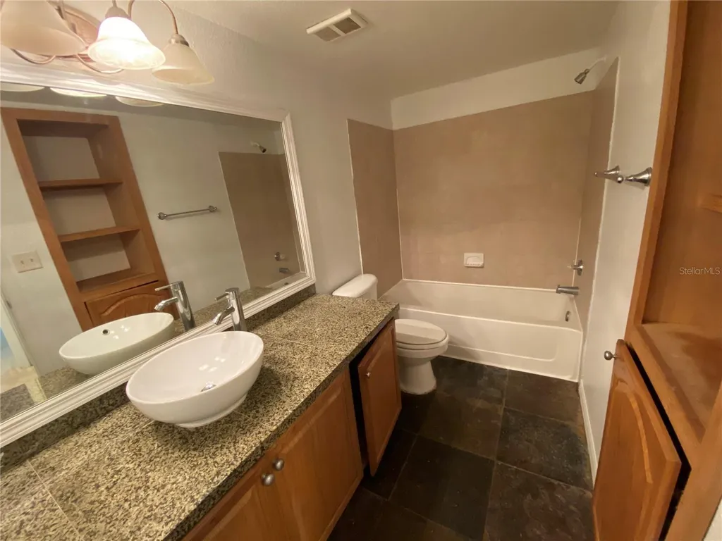 4572 Commander Drive Orlando FL 32822