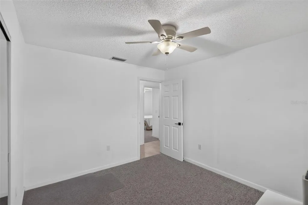 4063 Palau Drive Sarasota FL 34241