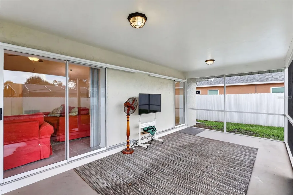 4063 Palau Drive Sarasota FL 34241