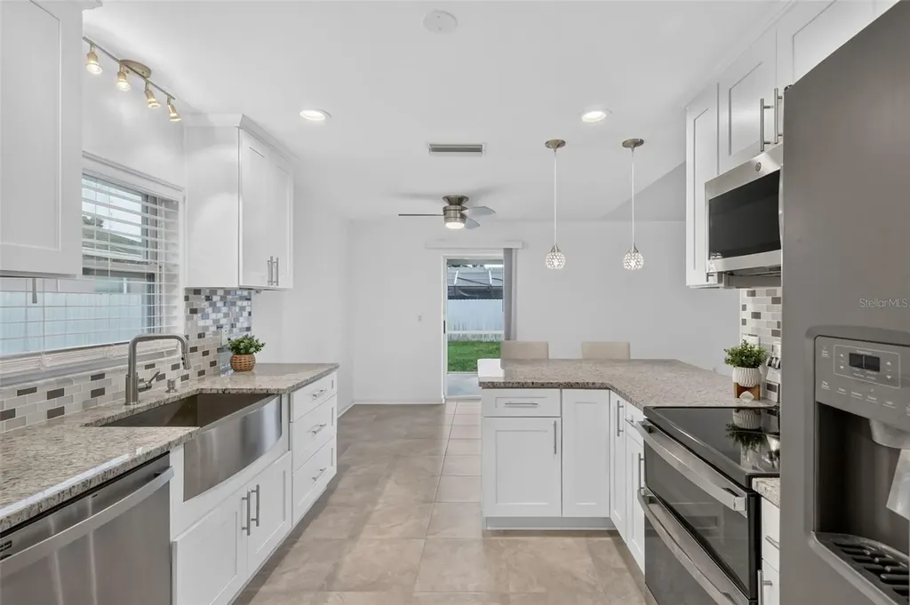 4063 Palau Drive Sarasota FL 34241