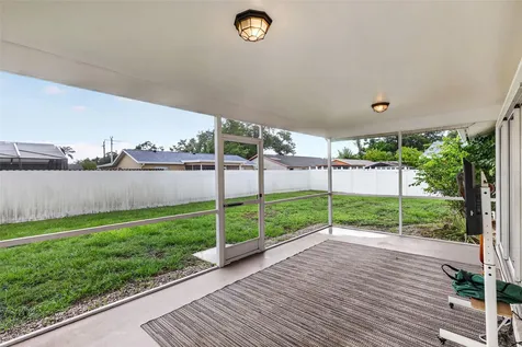 4063 Palau Drive Sarasota FL 34241