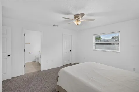 4063 Palau Drive Sarasota FL 34241