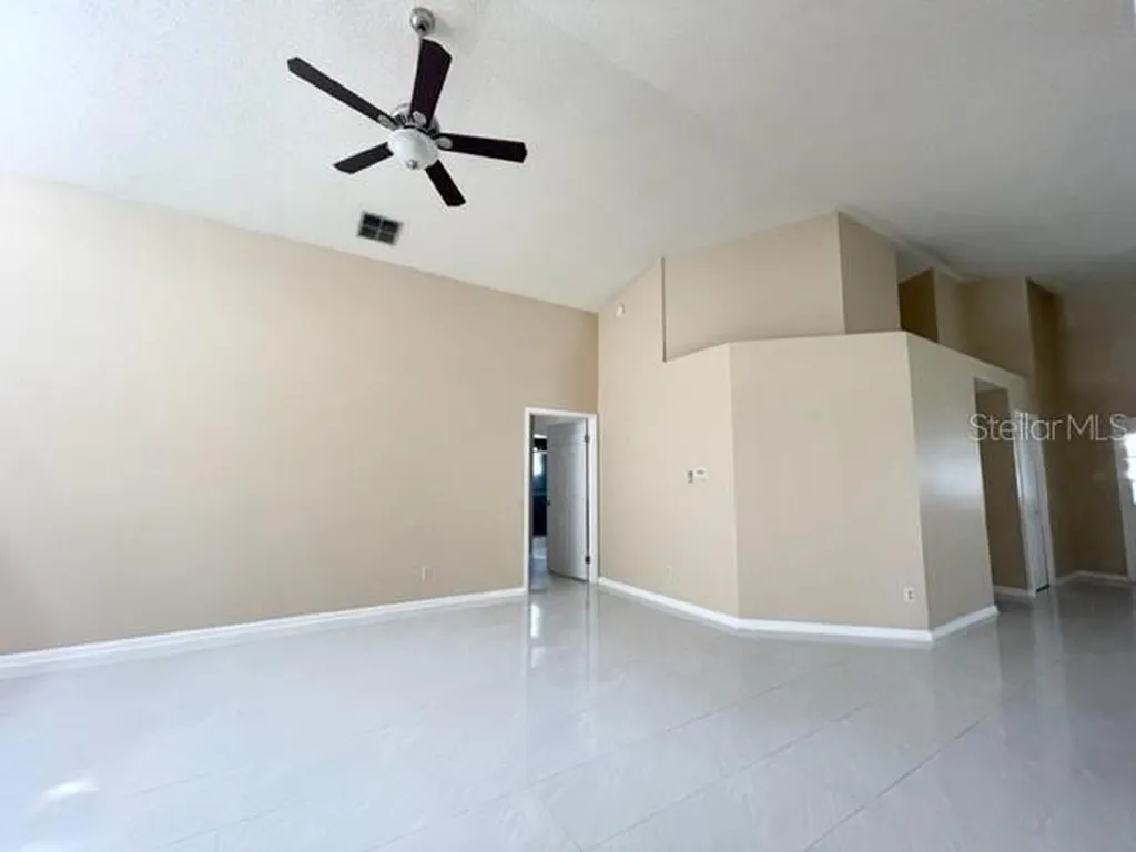 1520 Attleboro Lane Brandon FL 33511