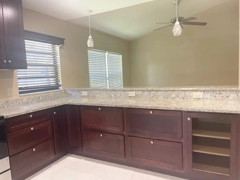 1520 Attleboro Lane Brandon FL 33511