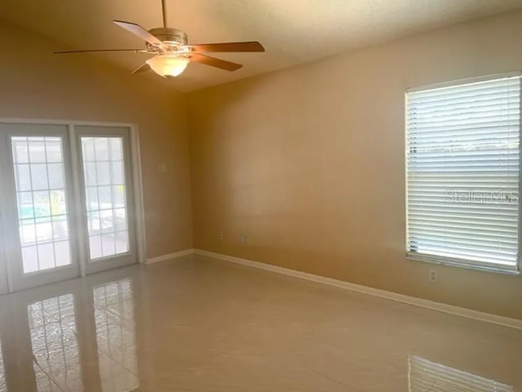 1520 Attleboro Lane Brandon FL 33511