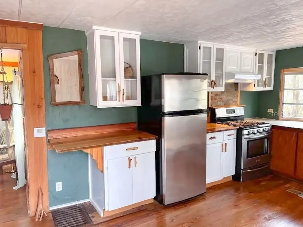 11909 NE 7th Avenue Gainesville FL 32641
