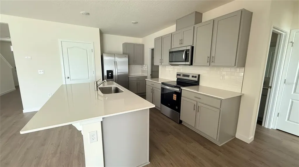 2066 Walnut Creek Drive Kissimmee FL 34744